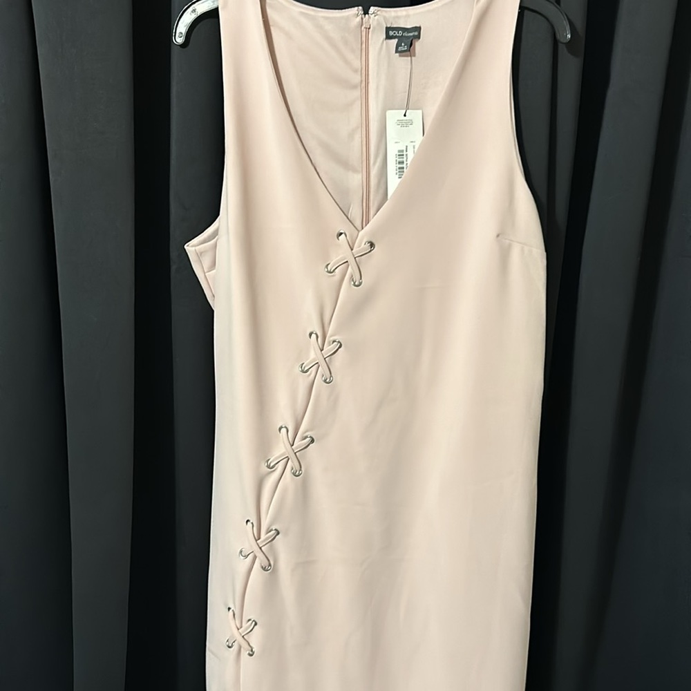 Bold Element Spring dress - Picture 3 of 6